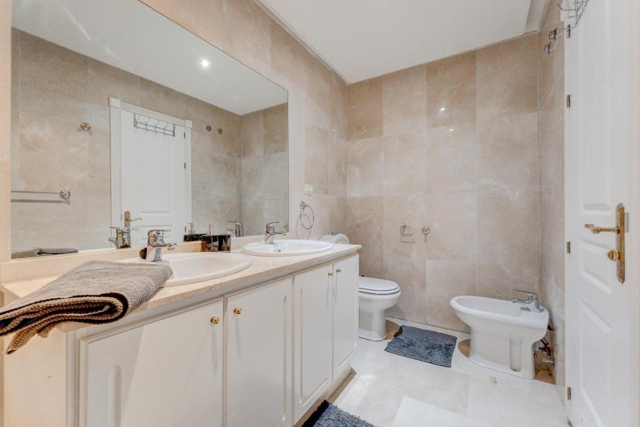 Beautiful Apartment In Terrazas Del Duque I Costa Adeje  Kültér fotó